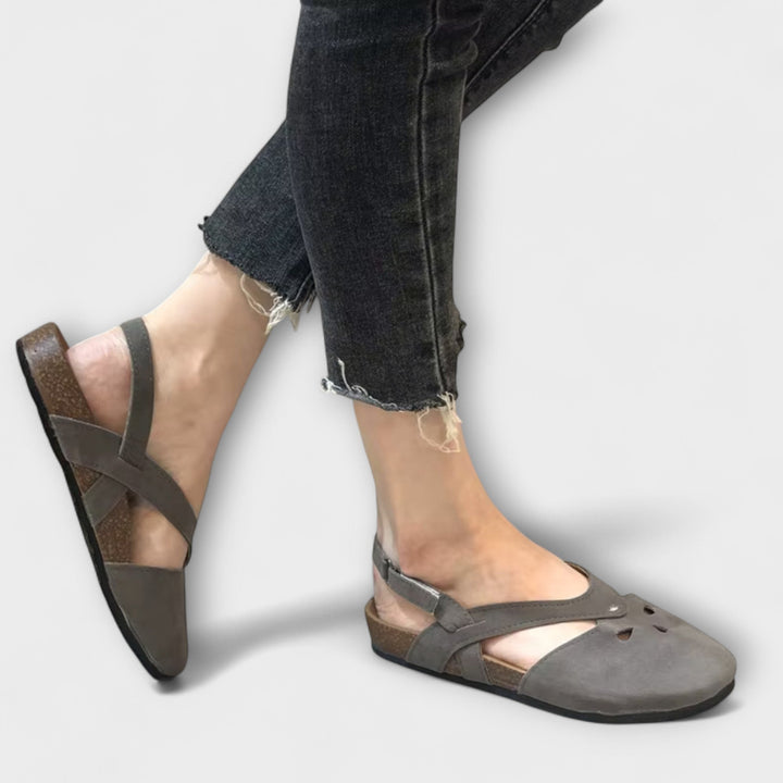 Althea – Sandálias Retro Charmosas para um Verão Confortável