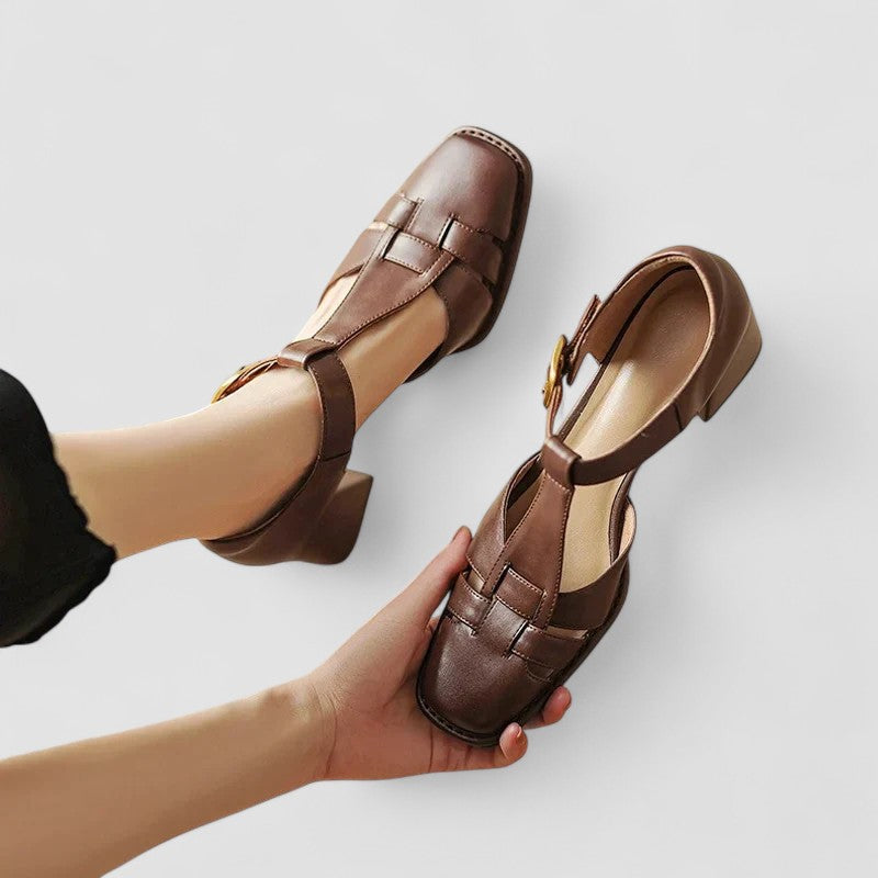 Scarlett – Saltos Bloco T-Strap