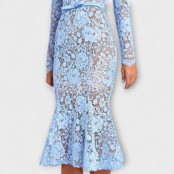 Freya - Elegante vestido midi de renda floral
