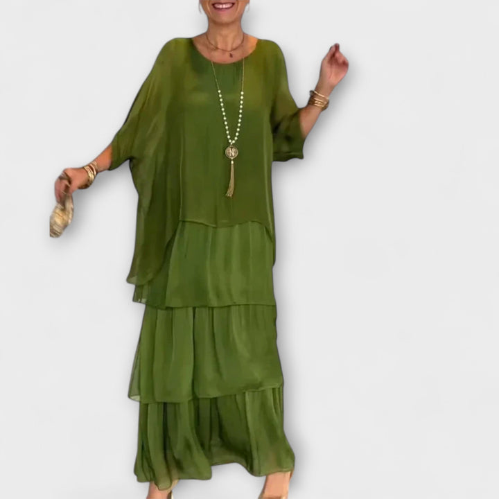 Evelyn - Elegante Vestido de Chiffon