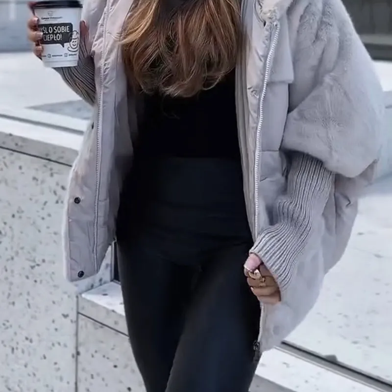 Ava - Elegante Jaqueta Inflável