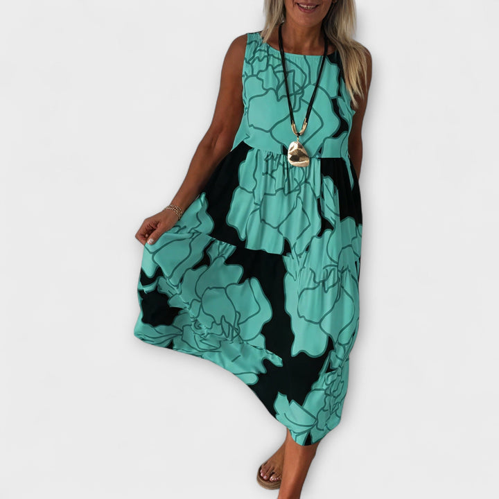 Vestido Midi Florido com Saia em Camadas