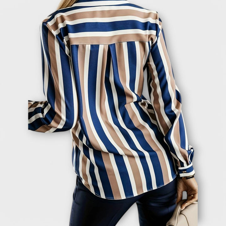 Emily - blusa listrada casual e tranquila