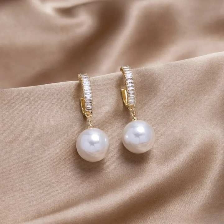Brincos Elegantes com Pérolas e Zircônias