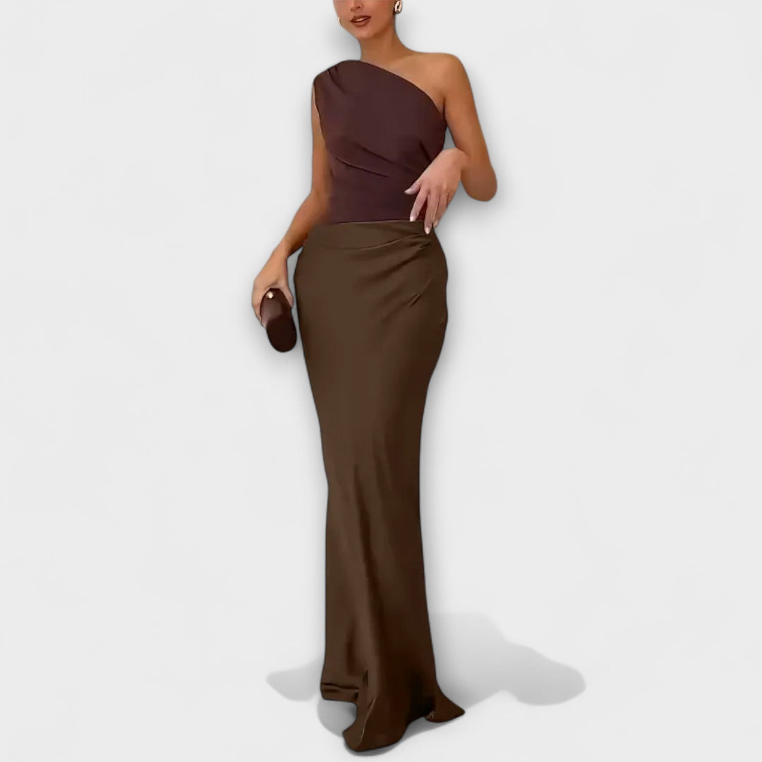 Vestido Maxi Plissado de Um Ombro Elegante