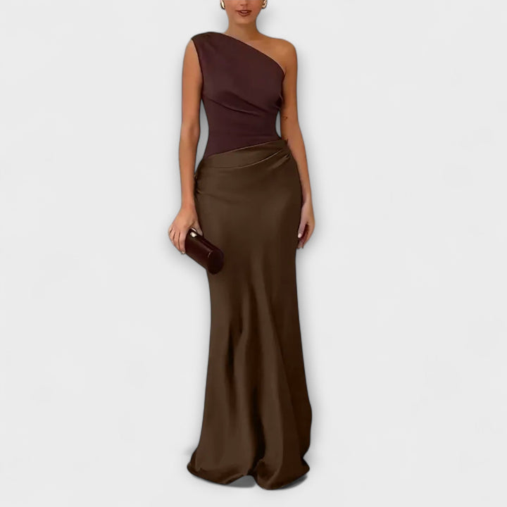 Vestido Maxi Plissado de Um Ombro Elegante