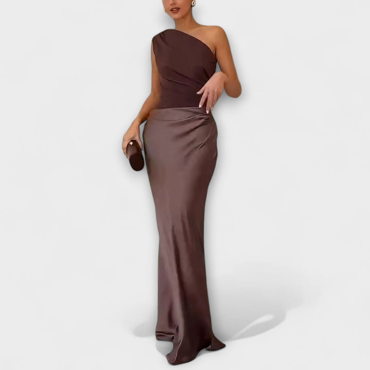 Vestido Maxi Plissado de Um Ombro Elegante