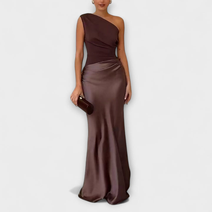 Vestido Maxi Plissado de Um Ombro Elegante