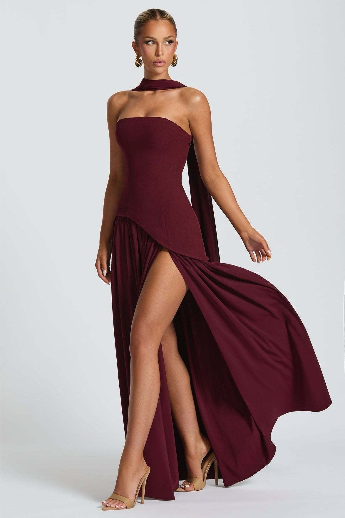 Beatriz - Vestido Longo Sofisticado