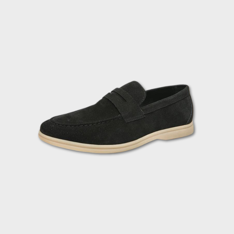 Vintage Slip-On Moccasins with Cushioned Sole