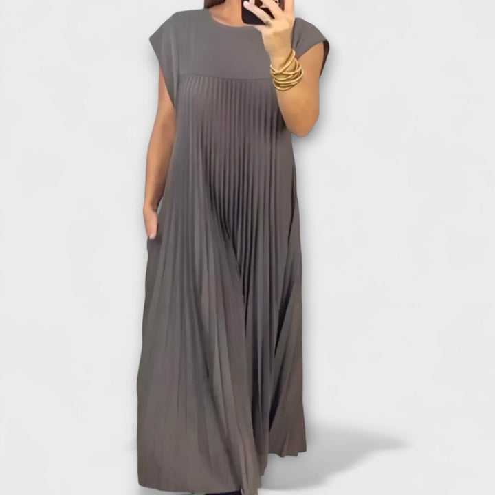 Zairelle – Elegante Vestido Plissado