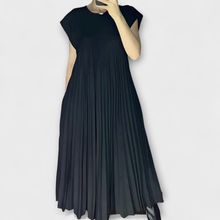 Zairelle – Elegante Vestido Plissado