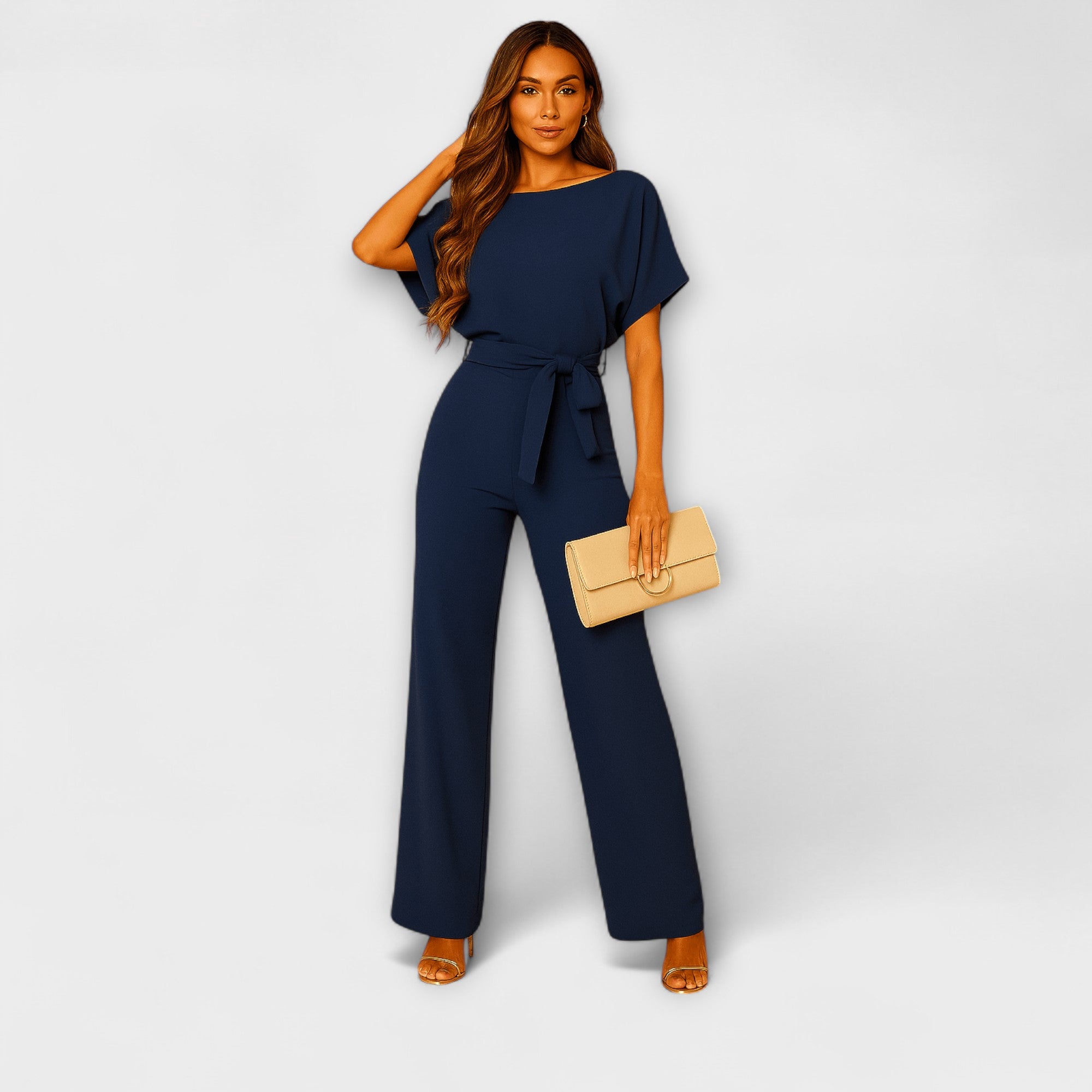 Mira - Macacão Feminino com Cinto de Laço