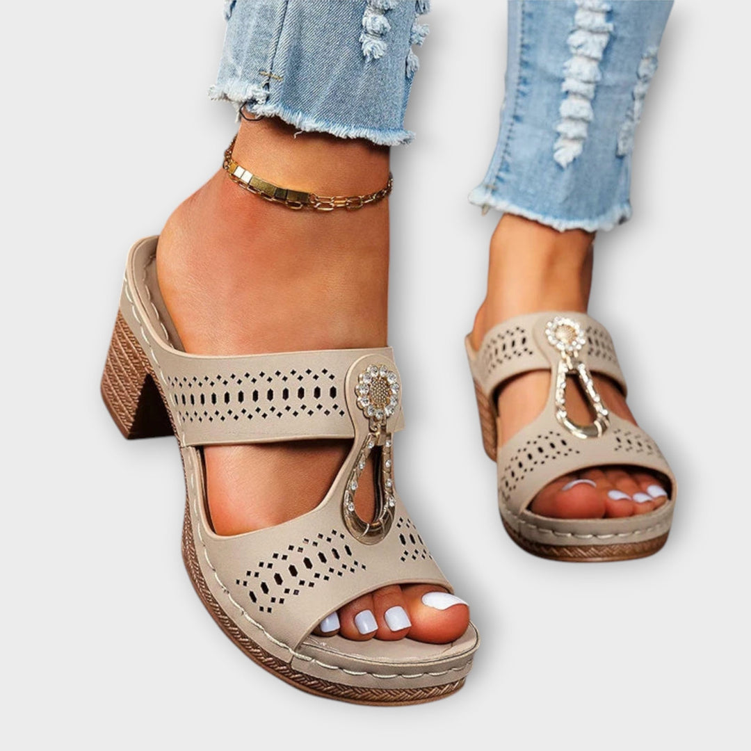 Maria - Sandálias Ortópedicas Elegantes e Confortáveis