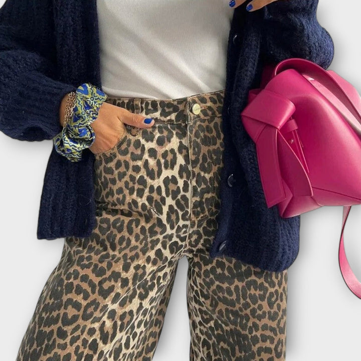 Chandra - Jeans Vintage com Padrão de Leopardo