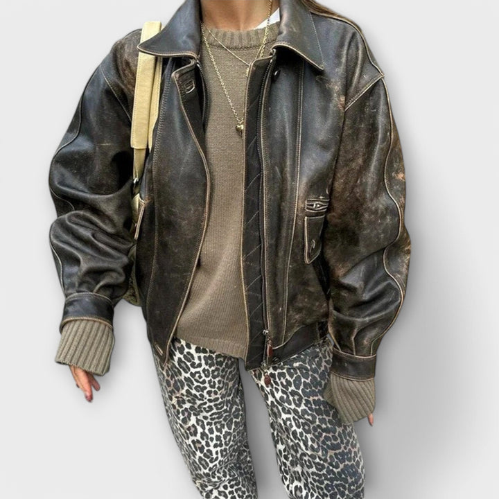 Chandra - Jeans Vintage com Padrão de Leopardo