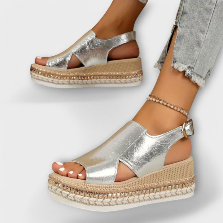 Helma - Sandálias Femininas