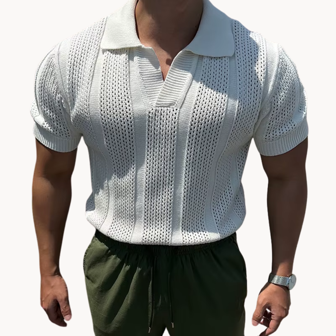 Camisa de Malha com Gola Aberta e Tecnologia de Fluxo de Ar Respirável