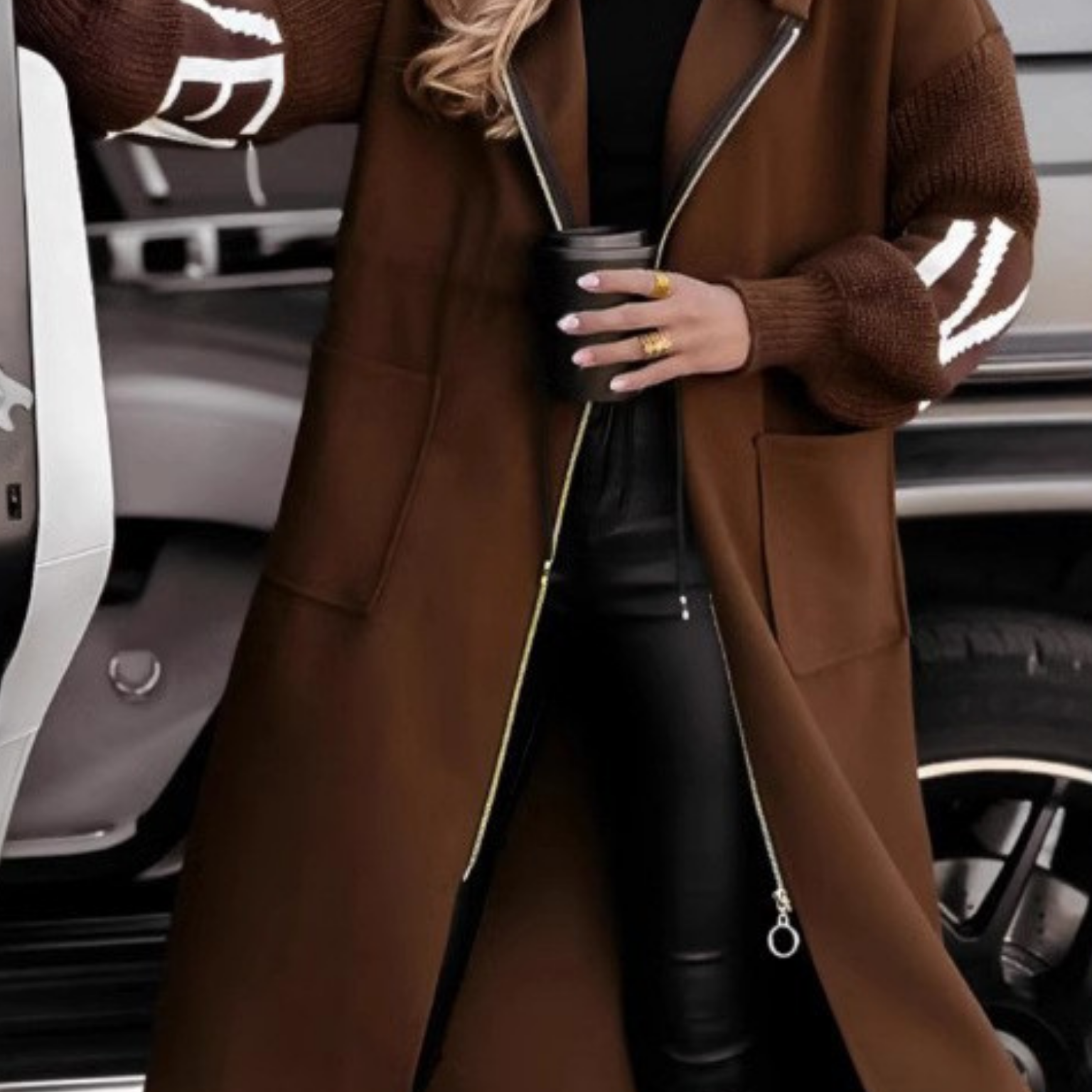 Patrícia - Casaco feminino com mangas de malha e capuz