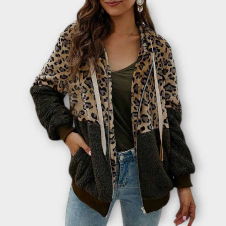 Lea - Sweater de Fleece com Capuz e Design de Leopardo