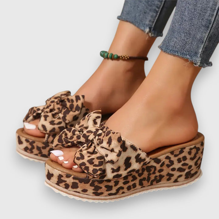 Clara – Sandálias Mila Elegantes