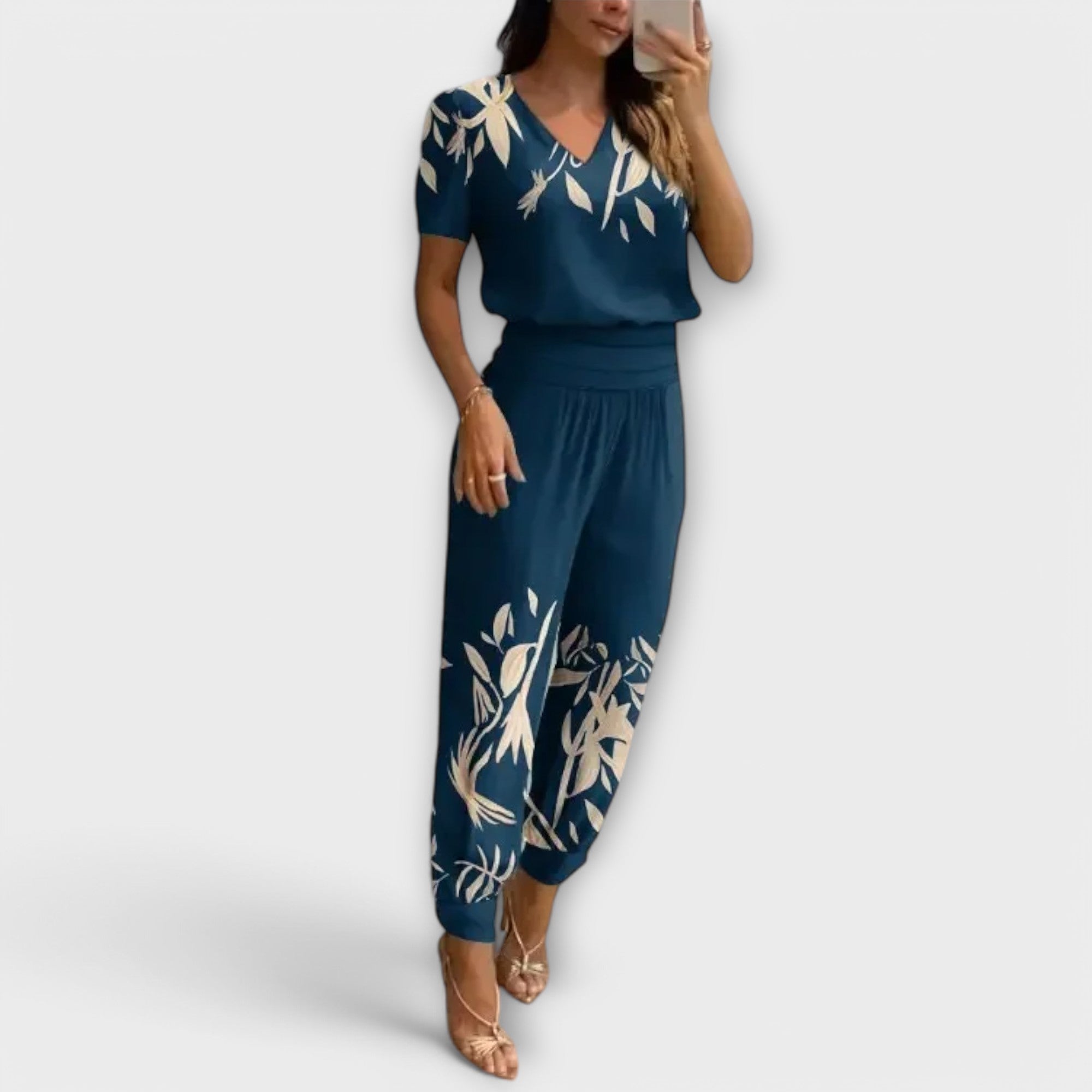 Irmelin – Conjunto Elegante com Top e Calças