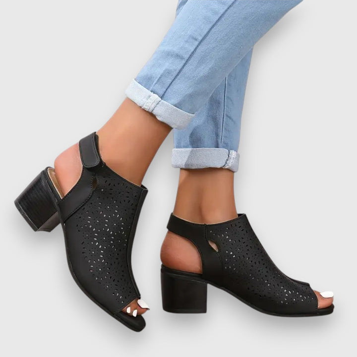 Clara – Sandálias Mira