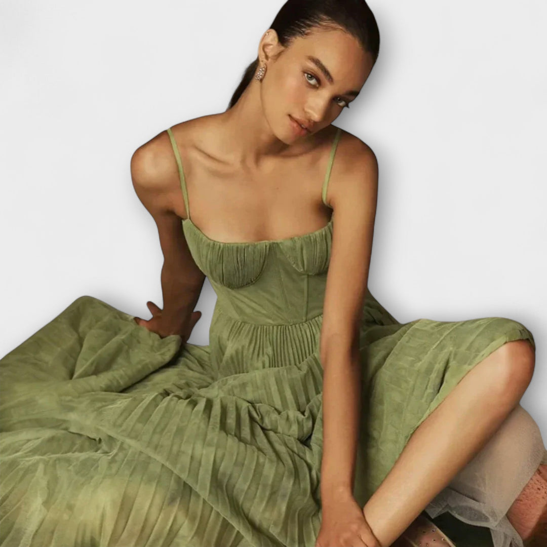 Lucrezia - Vestido Elegante com Charme