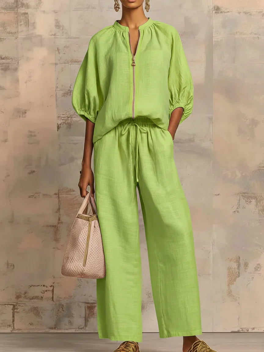 Alba | Camisa de estilo descontraído e calças de perna larga